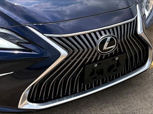Used 2019 Lexus ES 350 w/ Accessory Package 2 FWD image 54