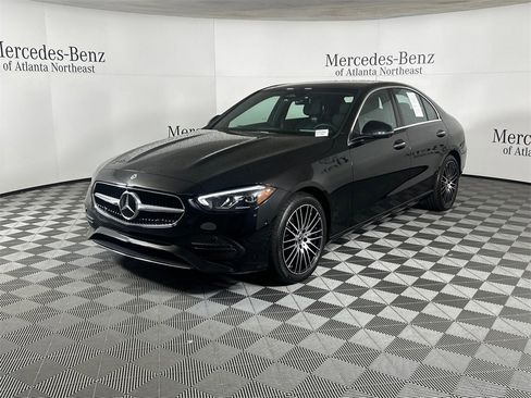 Used 2025 Mercedes-Benz C 300 Sedan image 3