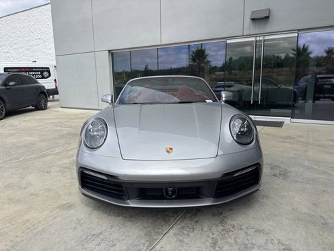Used 2024 Porsche 911 Carrera S image 3