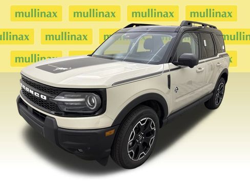 New 2025 Ford Bronco Sport Outer Banks w/ Outer Banks Tech Package+ AWD/4WD image 11