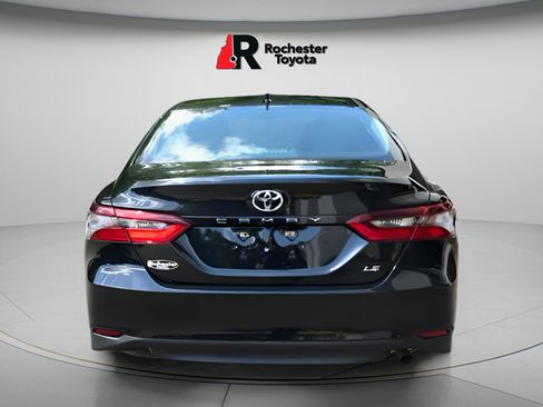 Used 2024 Toyota Camry LE FWD image 6