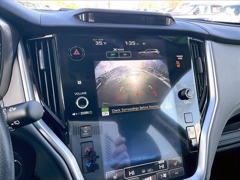 Used 2023 Subaru Outback Limited image 18