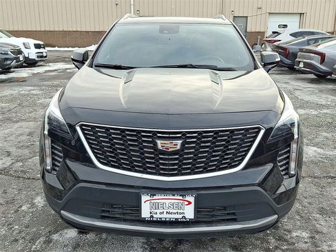 Used 2021 Cadillac XT4 Premium Luxury image 21