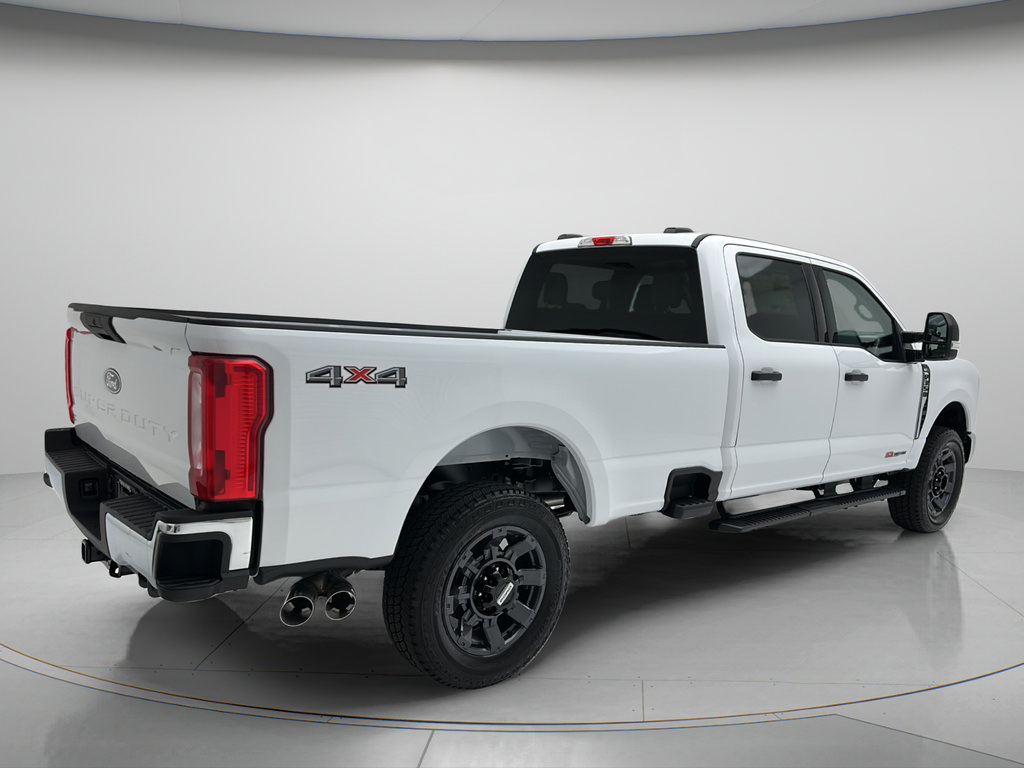 New 2027 Ford F350 XLT w/ Snow Plow Prep Package AWD/4WD image 3