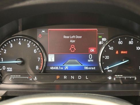 Used 2024 Ford Explorer Limited RWD image 18