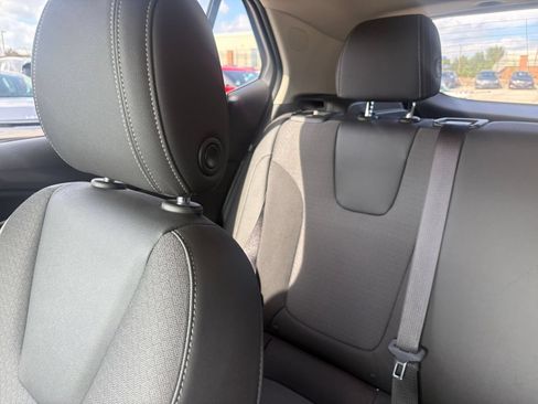 Used 2026 Buick Encore GX Preferred FWD image 33