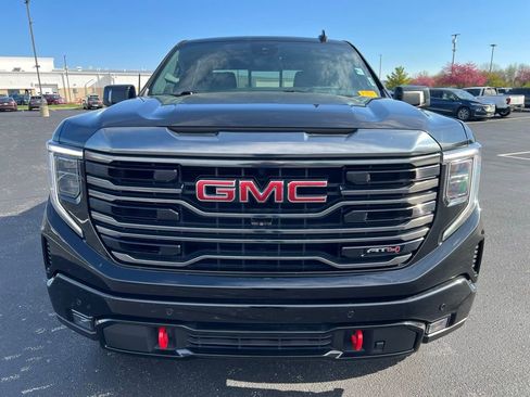 Used 2023 GMC Sierra 1500 AT4 w/ Technology Package image 6