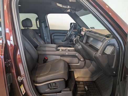 Used 2025 Land Rover Defender 110 Sedona Red Edition image 29