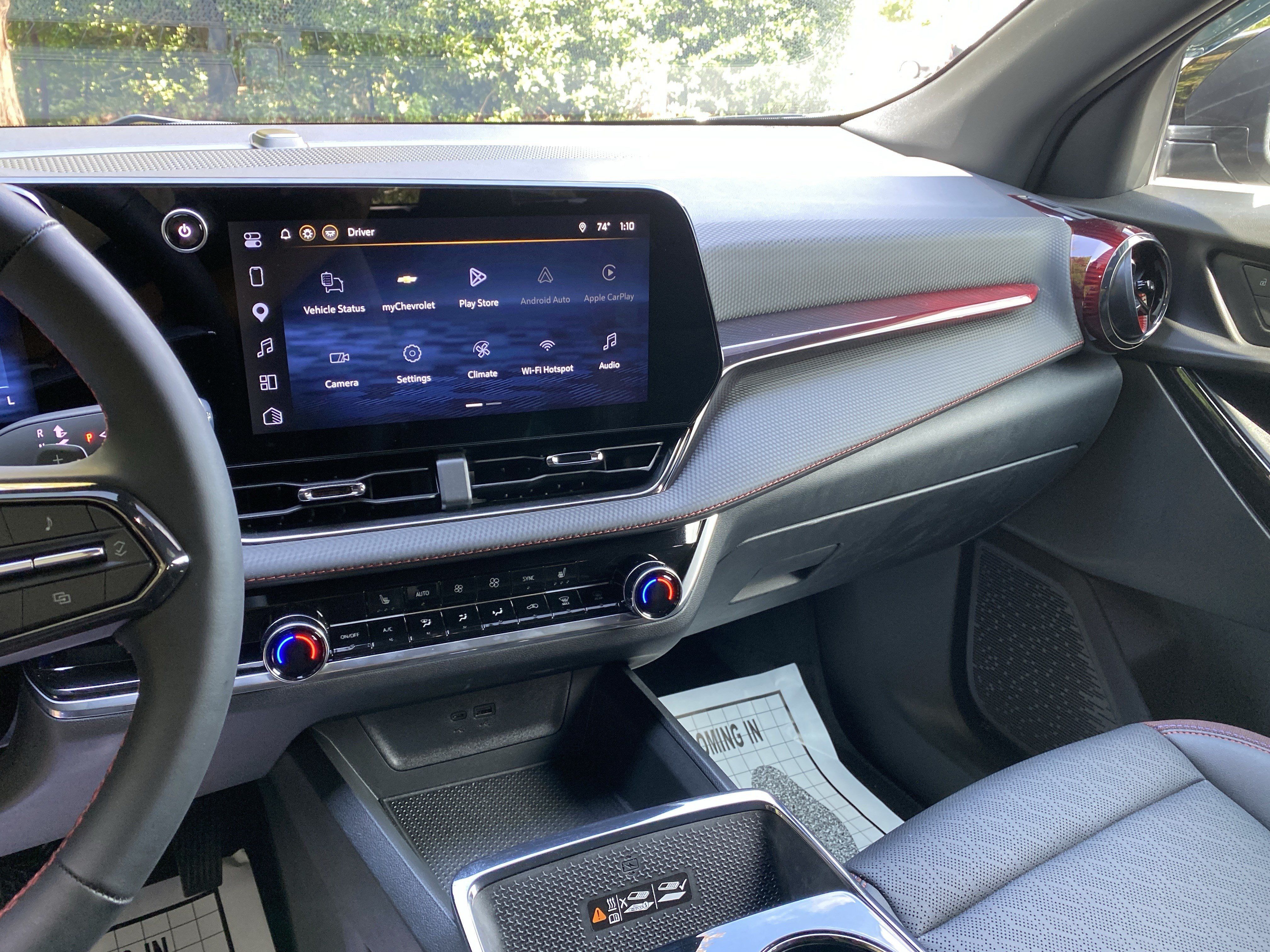 Used 2026 Chevrolet Equinox RS w/ Safety and Technology Package FWD image 24