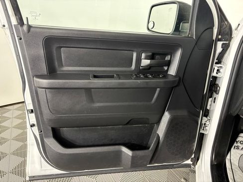Used 2015 RAM 1500 Tradesman RWD image 16