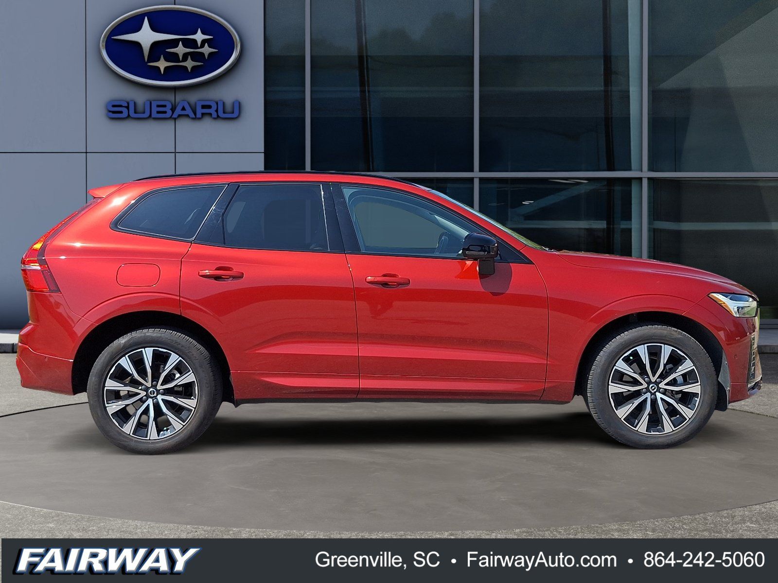 Used 2024 Volvo XC60 B5 Plus w/ Protection Package Premier AWD/4WD image 9