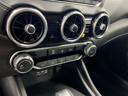 Used 2023 Nissan Sentra SV image 15