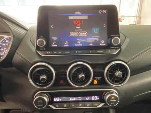 Used 2021 Nissan Sentra SV image 21