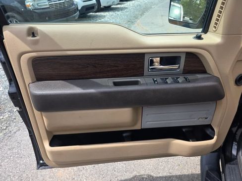 Used 2013 Ford F150 Lariat w/ Luxury Equipment Group AWD/4WD image 11