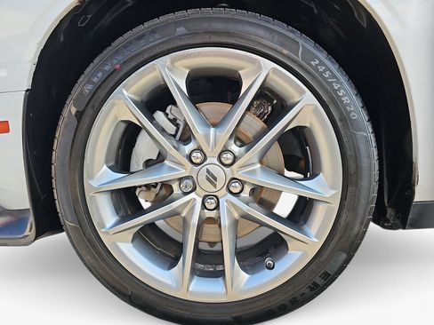 Used 2022 Dodge Challenger GT AWD/4WD image 22
