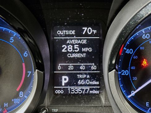 Used 2014 Toyota Corolla S image 18