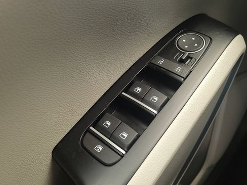 Used 2025 Kia Soul LX w/ LX Technology Package image 27