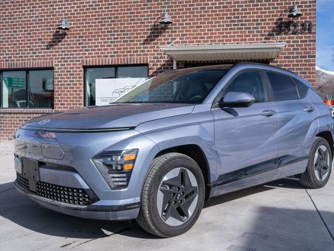 Used 2024 Hyundai Kona Limited image 1