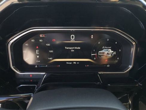 New 2026 GMC Sierra 1500 SLT image 33