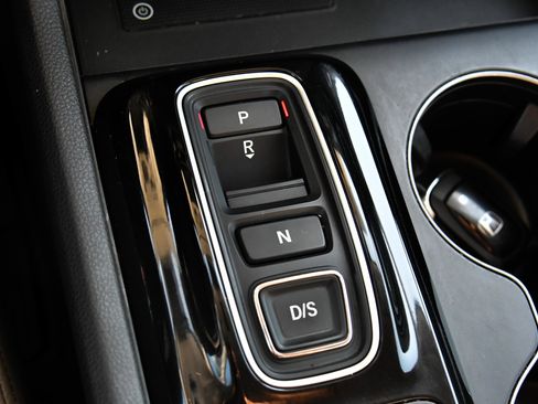 Used 2024 Honda Pilot EX-L image 29