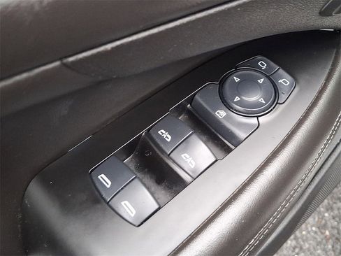 Used 2017 Buick LaCrosse Premium w/ Dynamic Driver Package image 27