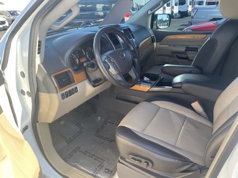 Used 2014 Nissan Armada Platinum w/ Platinum Reserve Package AWD/4WD image 13