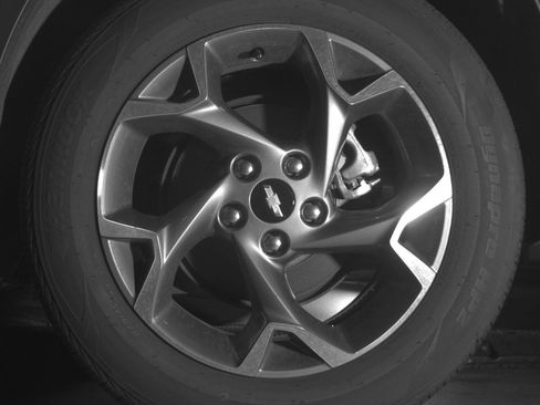 Used 2025 Chevrolet Trax LT FWD image 14
