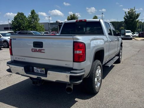 Used 2018 GMC Sierra 2500 SLT w/ Duramax Plus Package AWD/4WD image 5