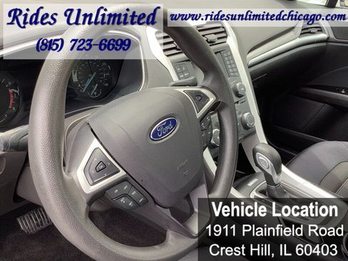 Used 2014 Ford Fusion SE FWD image 30