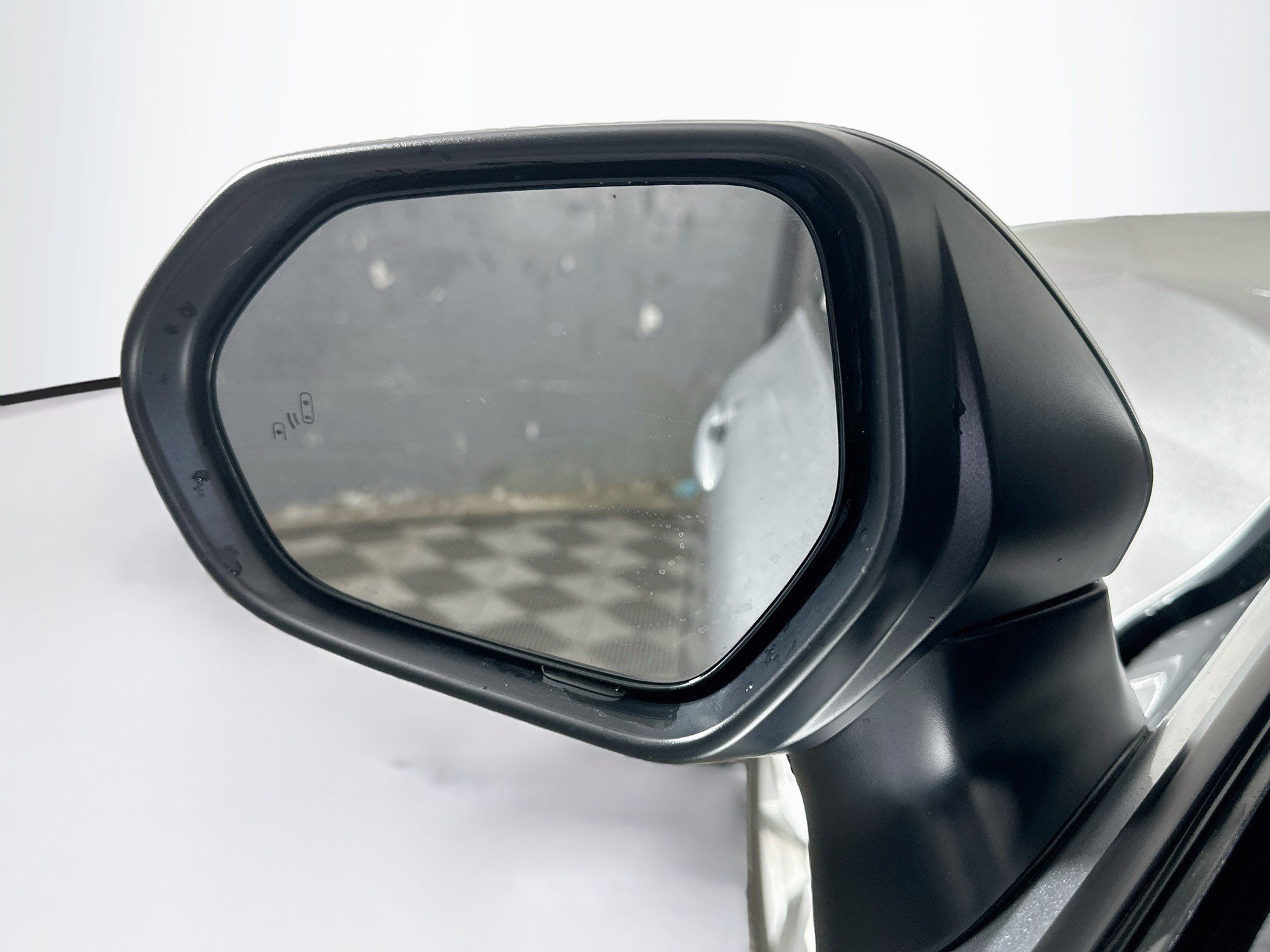 Used 2025 Toyota Camry LE FWD image 16