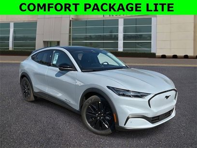 New 2025 Ford Mustang Mach-E Select w/ Comfort Package Lite