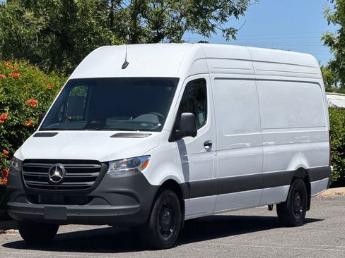 New 2026 Mercedes-Benz Sprinter 2500 image 7