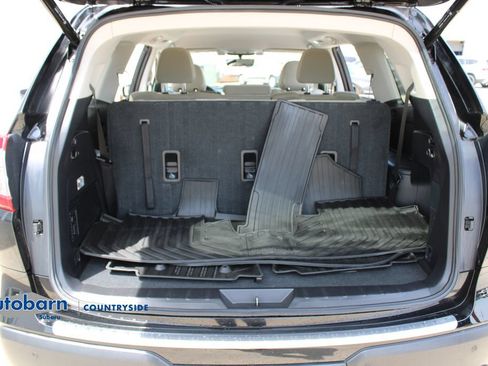 Used 2021 Subaru Ascent Premium w/ Convenience Package AWD/4WD image 29