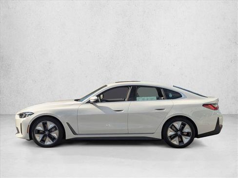 Used 2025 BMW i4 xDrive40i w/ Premium Package AWD/4WD image 5