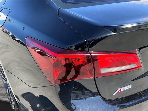 Used 2018 Acura TLX V6 w/ Technology & A-SPEC Pkg FWD image 26