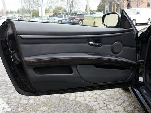 Used 2011 BMW 335i Coupe image 16