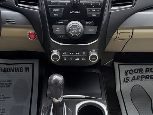 Used 2017 Acura RDX AWD image 16