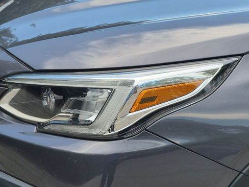 Used 2020 Subaru Outback Touring w/ Popular Package #2 AWD/4WD image 2