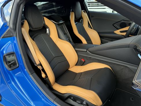 Used 2025 Chevrolet Corvette Z06 RWD image 33