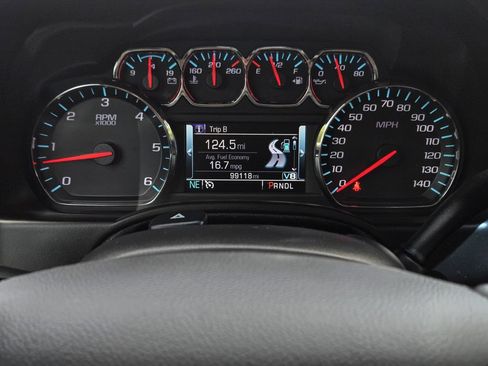 Used 2019 Chevrolet Tahoe Premier RWD image 6