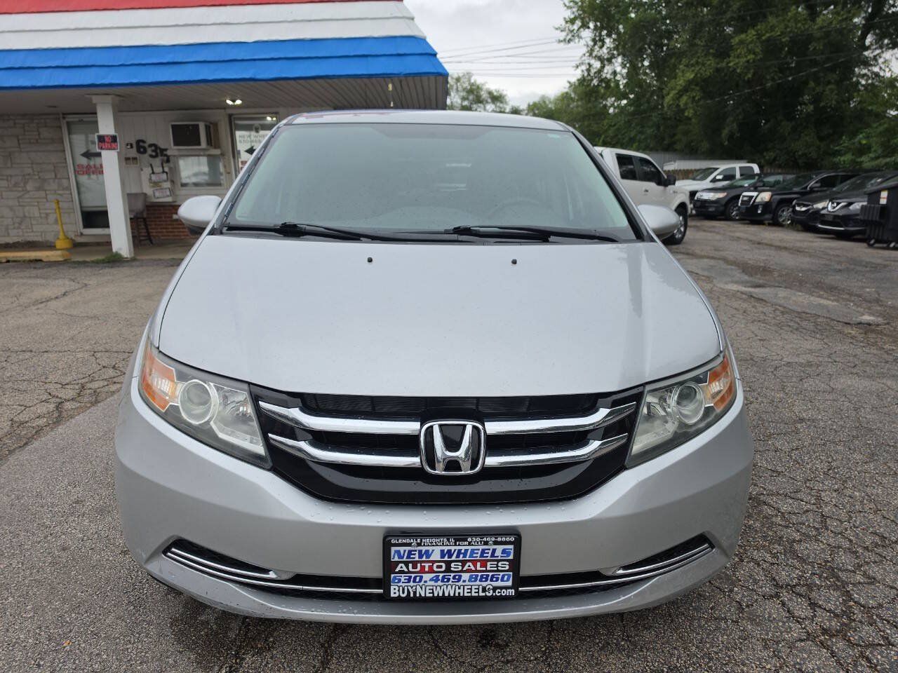Used 2014 Honda Odyssey EX image 4