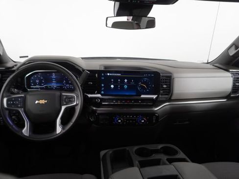 Used 2025 Chevrolet Silverado 1500 LT AWD/4WD image 35