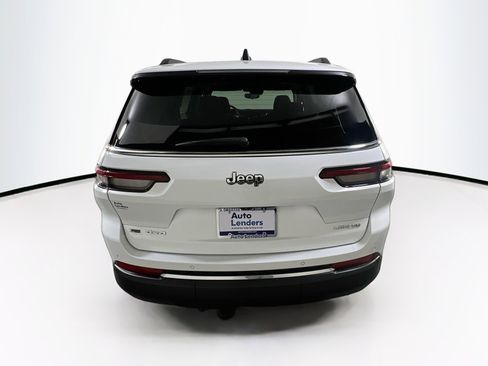 Used 2023 Jeep Grand Cherokee L Laredo image 6