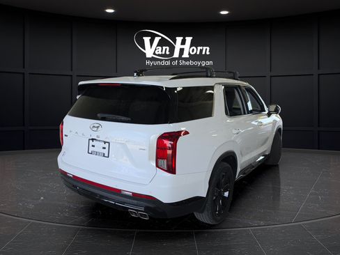 Used 2025 Hyundai Palisade XRT AWD/4WD image 3