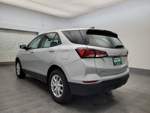 Used 2022 Chevrolet Equinox LS image 5