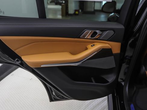 New 2026 BMW X5 xDrive40i w/ M Sport Package image 18