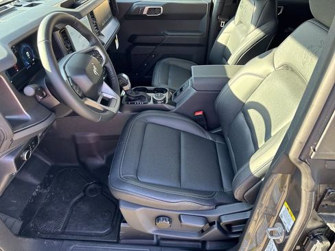 New 2025 Ford Bronco Big Bend image 9