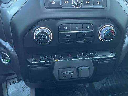 Used 2025 Chevrolet Silverado 1500 W/T w/ Trailering Package image 13