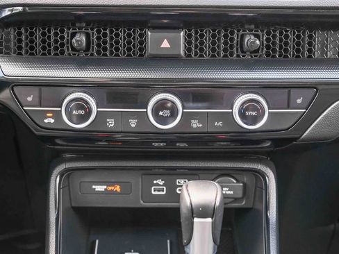 Used 2024 Honda CR-V EX-L image 16