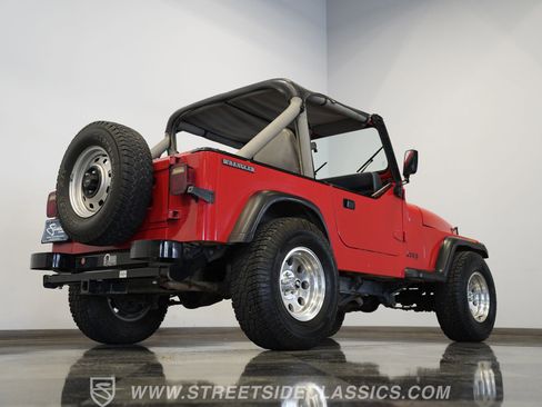 Used 1989 Jeep Wrangler 4WD image 13